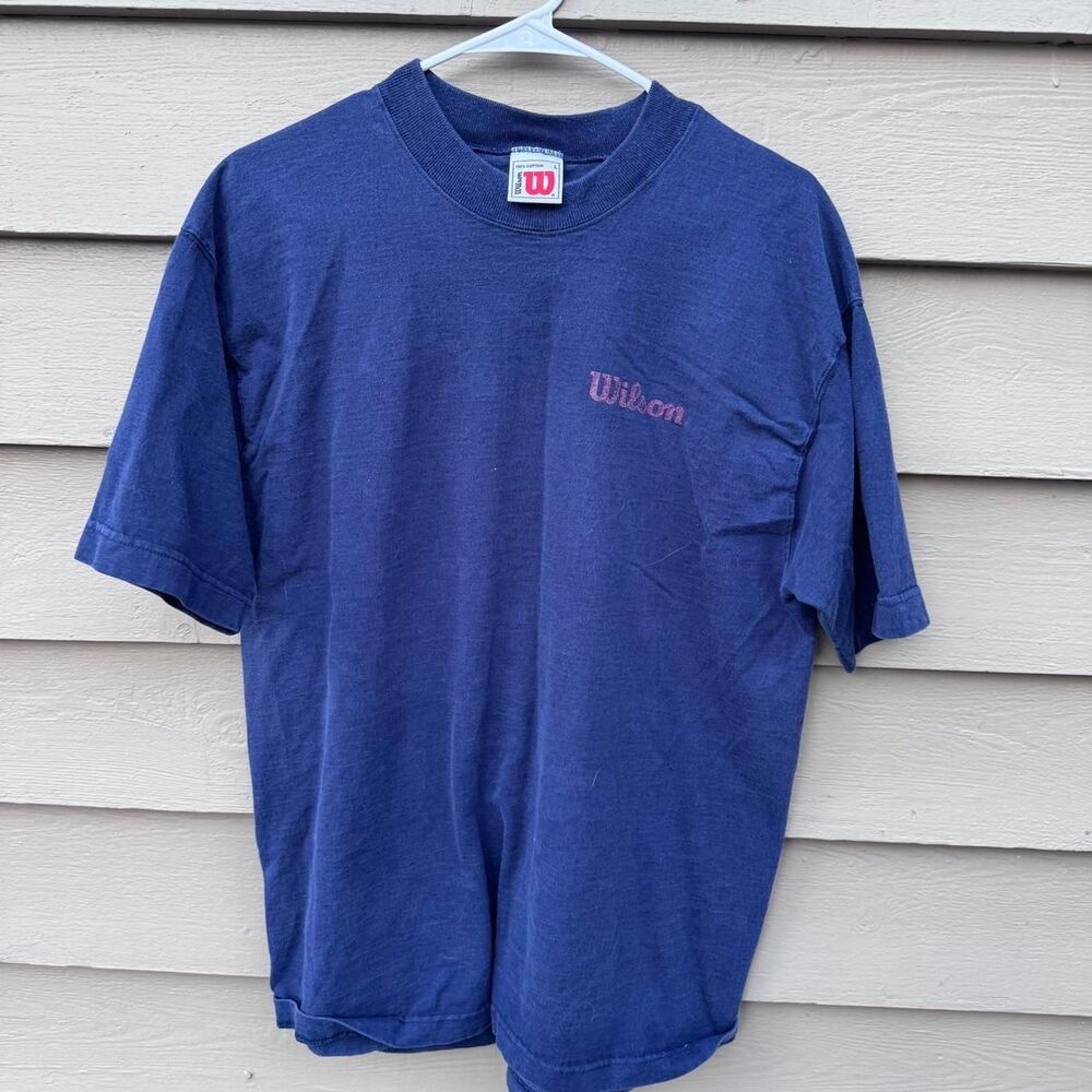 Wilson Men's Navy and Blue T-shirt